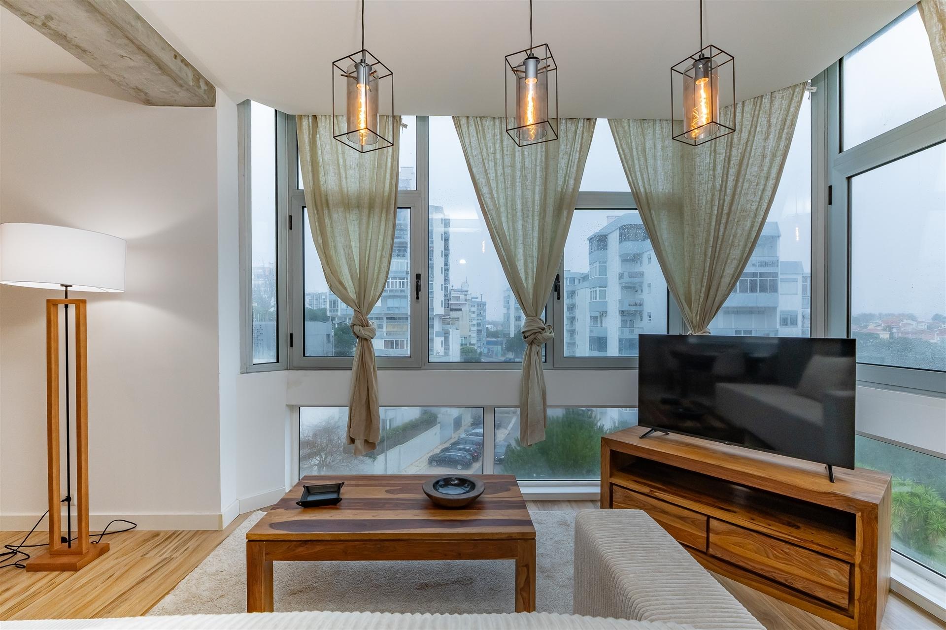 Apartamento T1 para Arrendamento em Cascais com Vista Mar