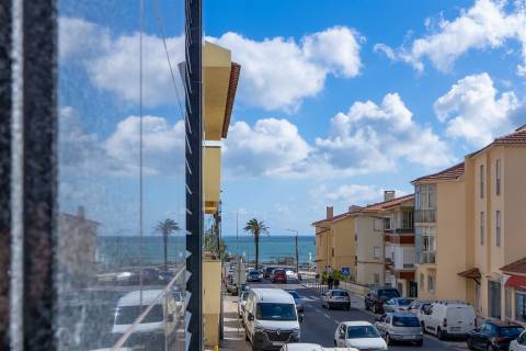 Apartamento T3 novo em Cascais ao lado do mar