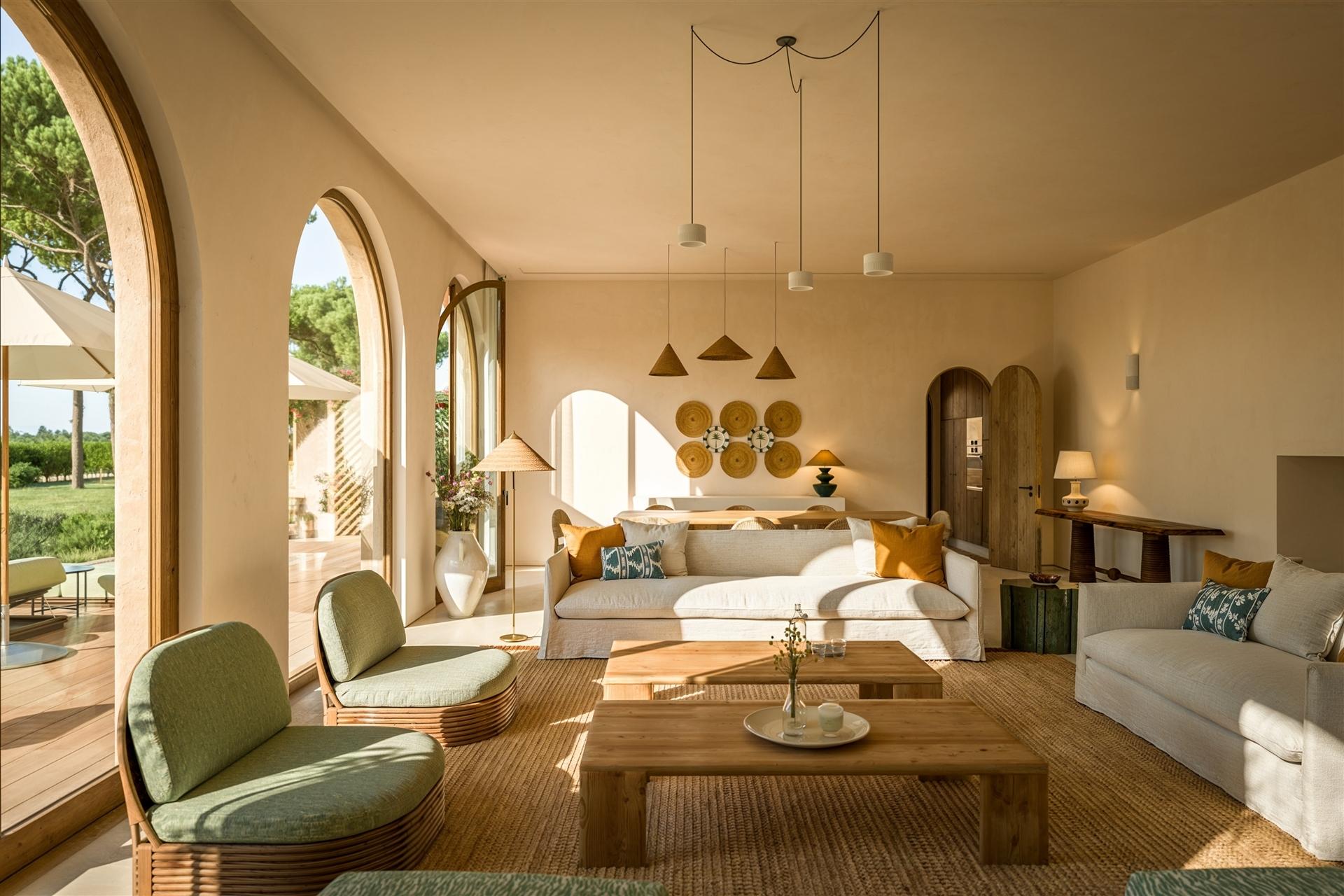 Viva a Essência de Comporta  Villa T3 com design autêntico, inserida num refúgio natural com licença