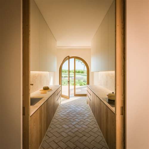 Viva a Essência de Comporta  Villa T3 com design autêntico, inserida num refúgio natural com licença