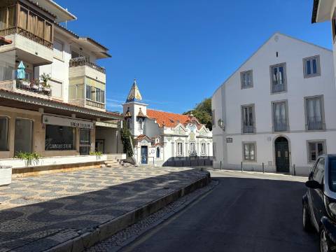 Espaço comercial excecional com 1143.27 m², no coração histórico de Cascais.