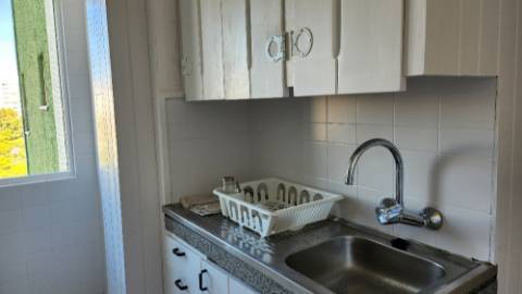 Apartamento T2 no centro de Cascais para arrendamento.