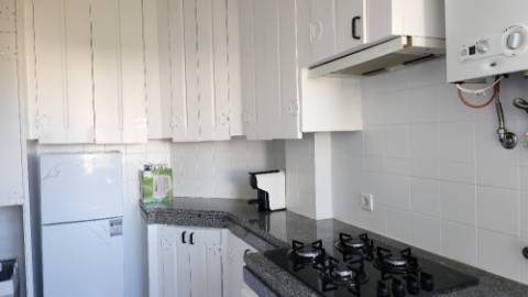 Apartamento T2 no centro de Cascais para arrendamento.