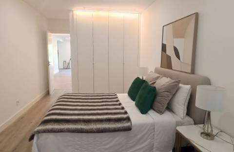 T3 na Rua da República da Bolívia, Benfica – Lisboa