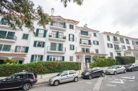 Apartamento T3 para arrendar no Monte Estoril