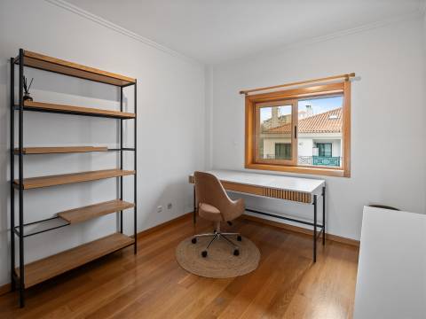 Apartamento T3, mobilado para arrendamento