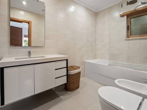 Apartamento T3, mobilado para arrendamento