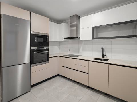 Apartamento T3, mobilado para arrendamento