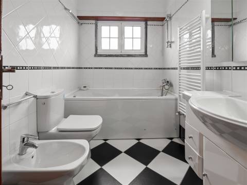 Moradia T4 para arrendamento em Cascais