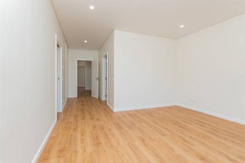 Moradia T3+2 no Estoril