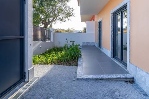 Moradia T3+2 no Estoril