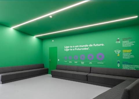 Loja Comercial com Potencial Único – Ferreira Lapa / Bom Sucesso, Porto