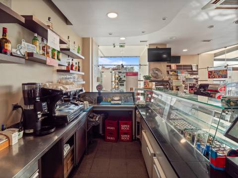 Espaço Comercial à Venda em Cascais – Versatilidade e Oportunidade Única