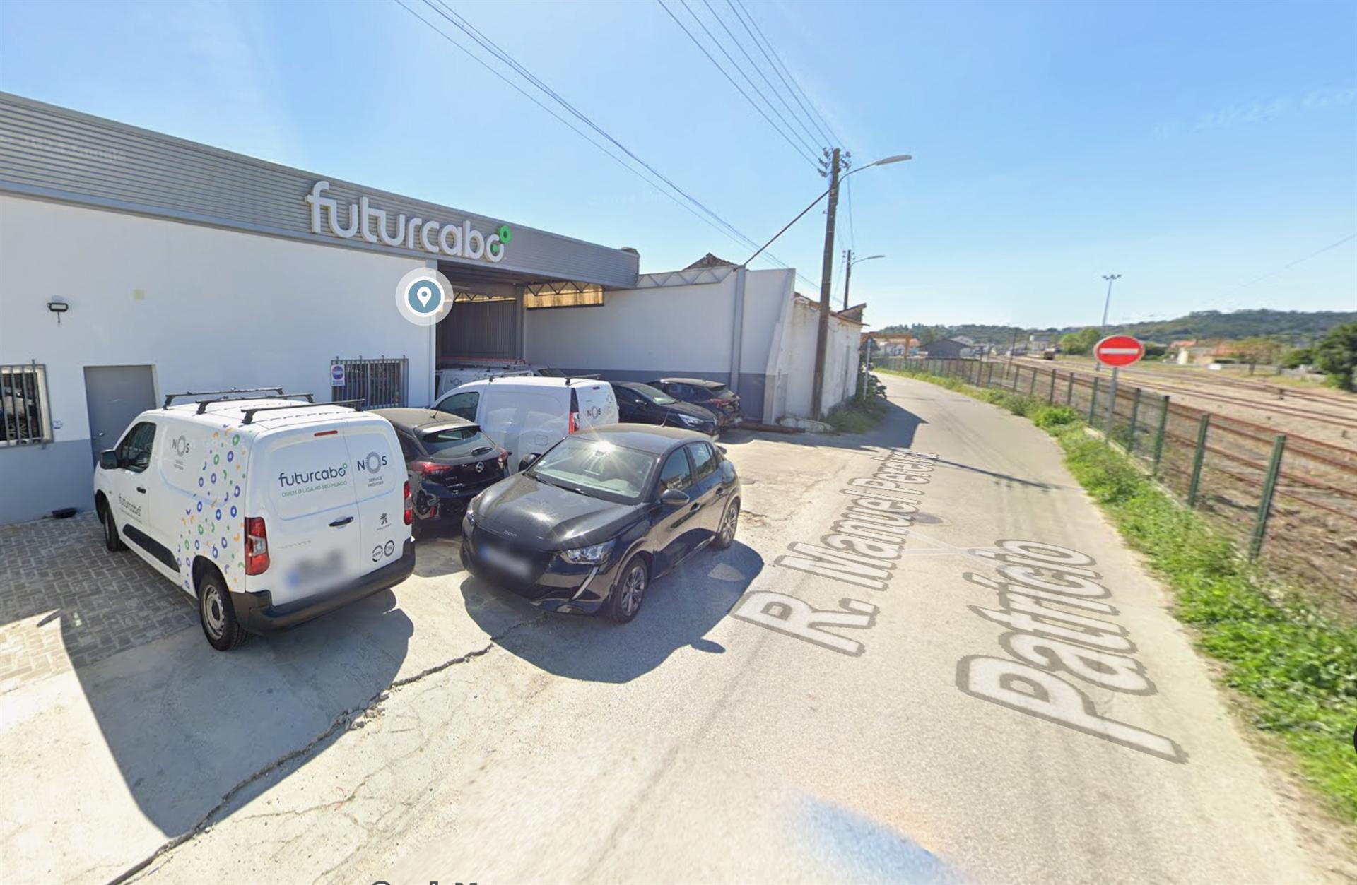 Armazém – Rua Manuel Pereira Patrício, Leiria