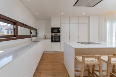 Moradia T3+1 em Murches - Cascais