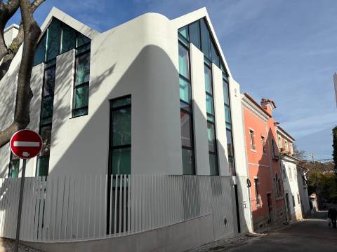 Apartamento para Arrendar no Centro de Cascais