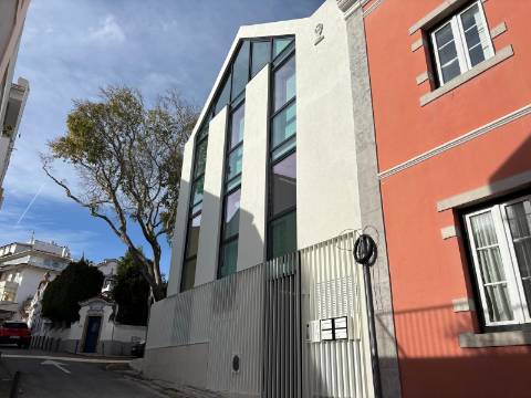 Apartamento para Arrendar no Centro de Cascais