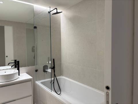 Apartamento para Arrendar no Centro de Cascais