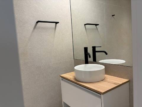 Apartamento para Arrendar no Centro de Cascais