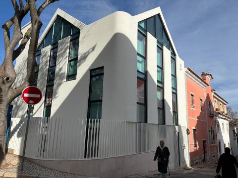 Apartamento para Arrendar no Centro de Cascais