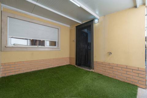 Moradia Isolada T4 Pronta a Habitar com Espaço Exterior e Churrasqueira