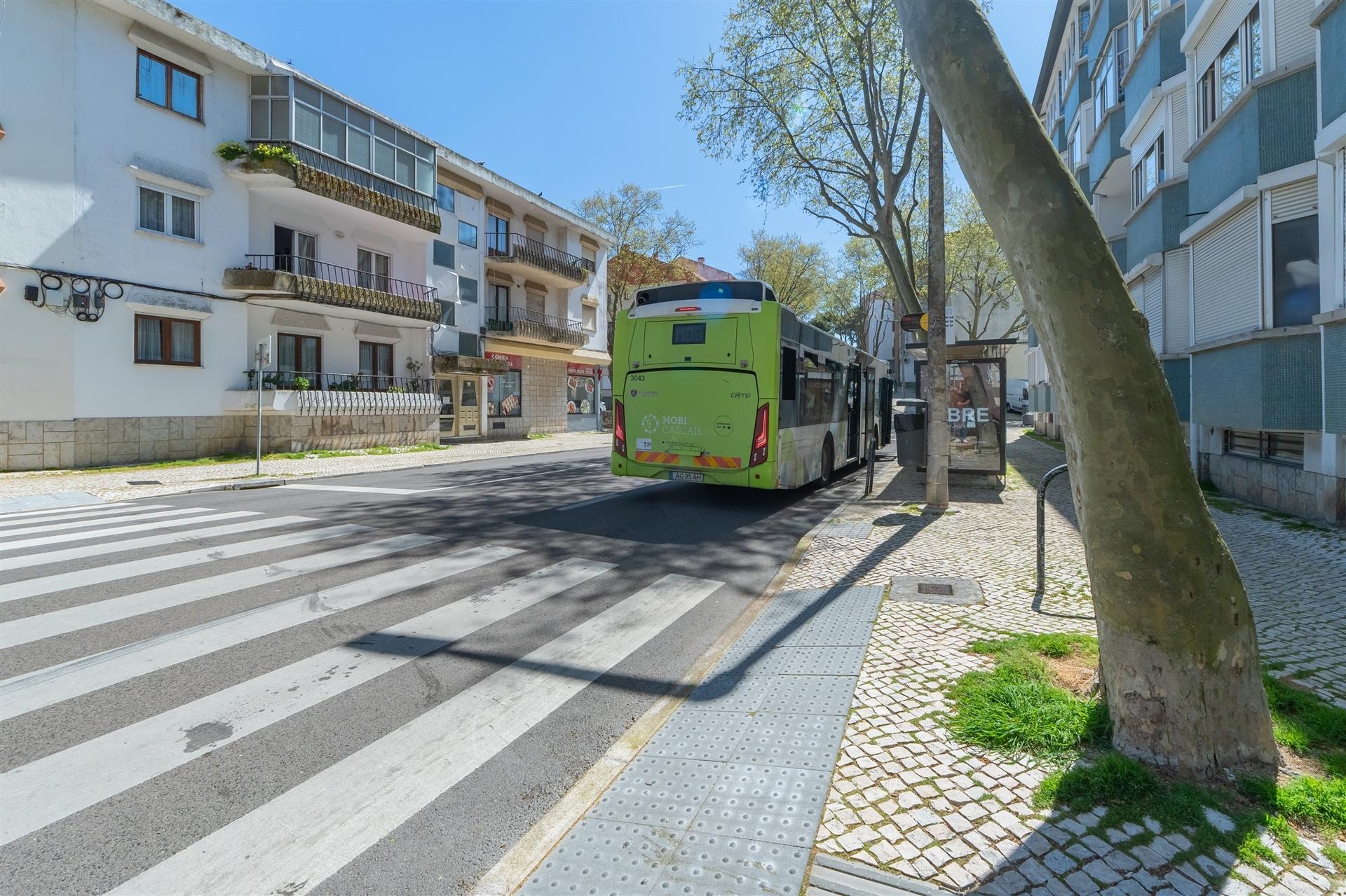 T1 Moderno e Totalmente Remodelado no Outeiro da Vela, Cascais
