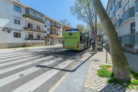 T1 Moderno e Totalmente Remodelado no Outeiro da Vela, Cascais