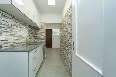 T1 Moderno e Totalmente Remodelado no Outeiro da Vela, Cascais