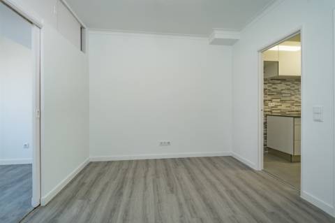 T1 Moderno e Totalmente Remodelado no Outeiro da Vela, Cascais