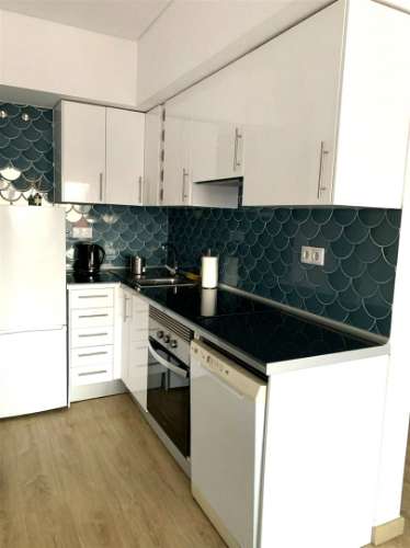 Apartamento T1 no centro da Costa da Caparica para arrendamento.