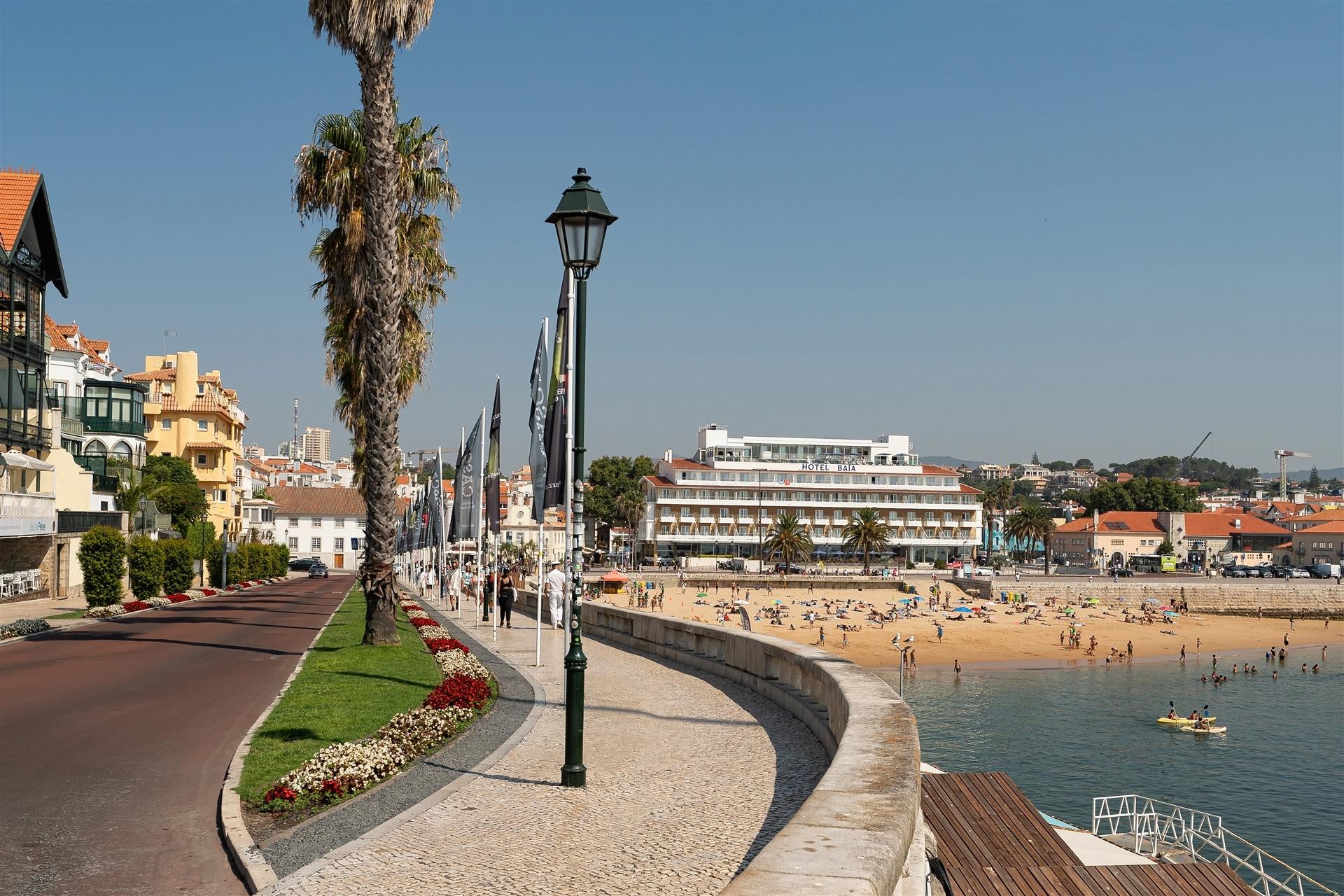 Prédio de 5 frações com propriedade horizontal, remodelado no Centro de Cascais.