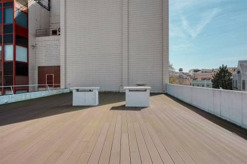 Prédio de 5 frações com propriedade horizontal, remodelado no Centro de Cascais.