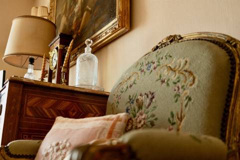 Apartamento T4 em condomínio privado histórico no Estoril, Cascais | Rei Carol II