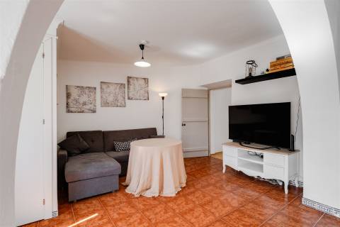 Andar de Moradia T2 com terraço no centro histórico de Évora