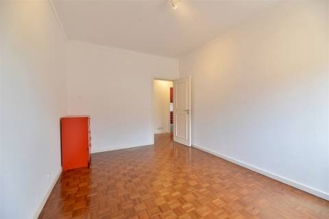 Apartamento T1 +1 para arrendar na Quinta Do Barão