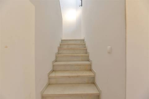 Apartamento T1 +1 para arrendar na Quinta Do Barão