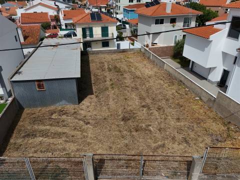 Terreno Urbano para Construção em Alvide – Alcabideche, Cascais