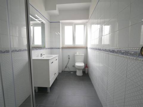 Apartamento T1 em Lisboa para arrendamento, habitação ou serviços