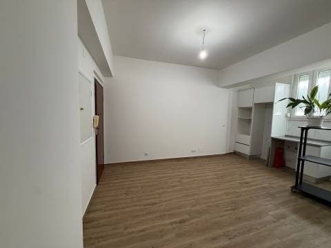 Apartamento T1 na Reboleira - Amadora