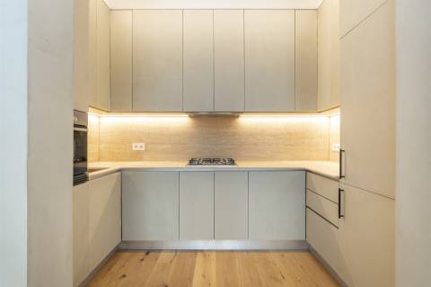 Apartamento T3 nas Avenidas Novas, Lisboa