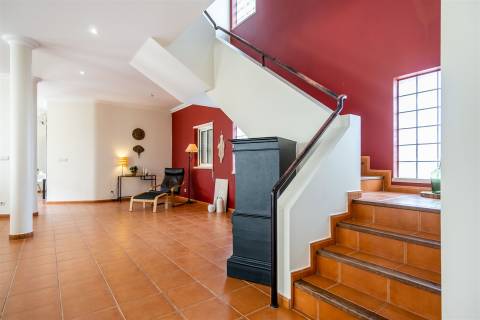 Moradia T4+1 com piscina no Alentejo