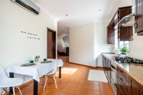 Moradia T4+1 com piscina no Alentejo