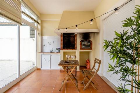 Moradia T4+1 com piscina no Alentejo