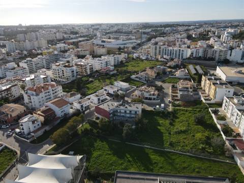 TERRENO PARA CONSTRUÇÃO DE 3 MORADIAS