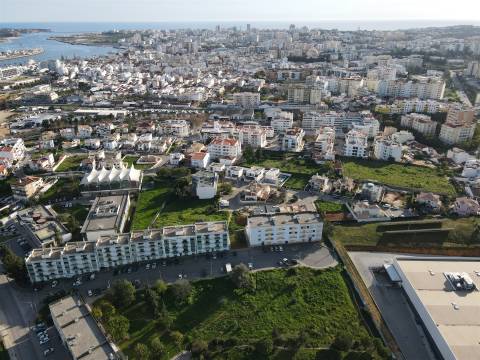 TERRENO PARA CONSTRUÇÃO DE 3 MORADIAS