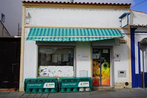 Loja em Grândola.