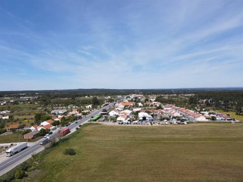 Terreno para construção de comércio/serviços