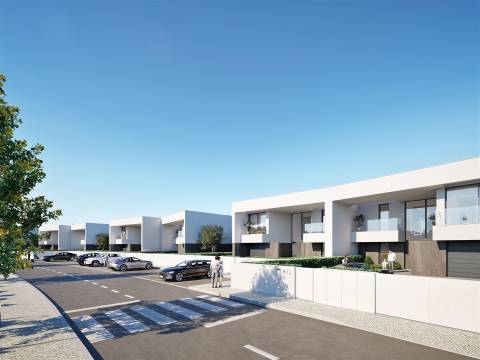 Moradia T4 com piscina