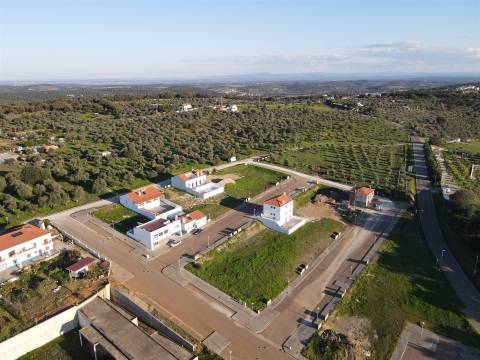 Lote para construção de moradia
