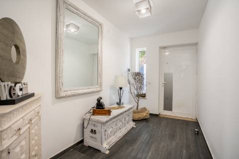 Moradia T3+1 com piscina e garagem